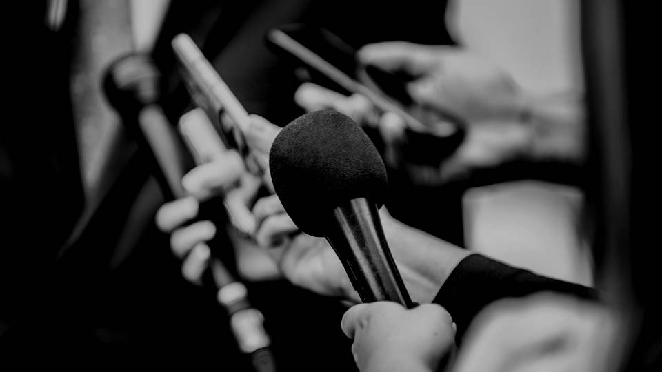 Pressearbeit und Medienbeziehungen Pressearbeit und Medienbeziehungen